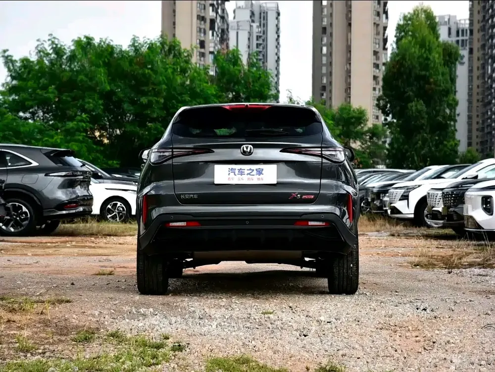 Changan X5 PLUS 1.5T DCT Pioneer PRO - Image 4