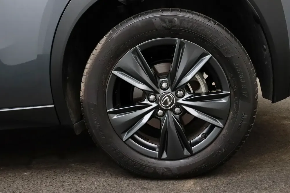 2024 Lexus UX300h Premier - GCC Specs - Brand New - Image 20