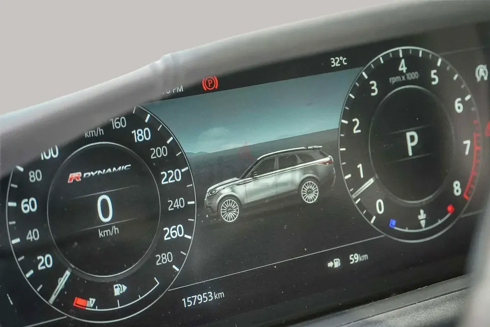 AED 1483/month | 2018 Land Rover Range Rover Velar R-Dynamic | GCC Specs | Ref#424862 - Image 16