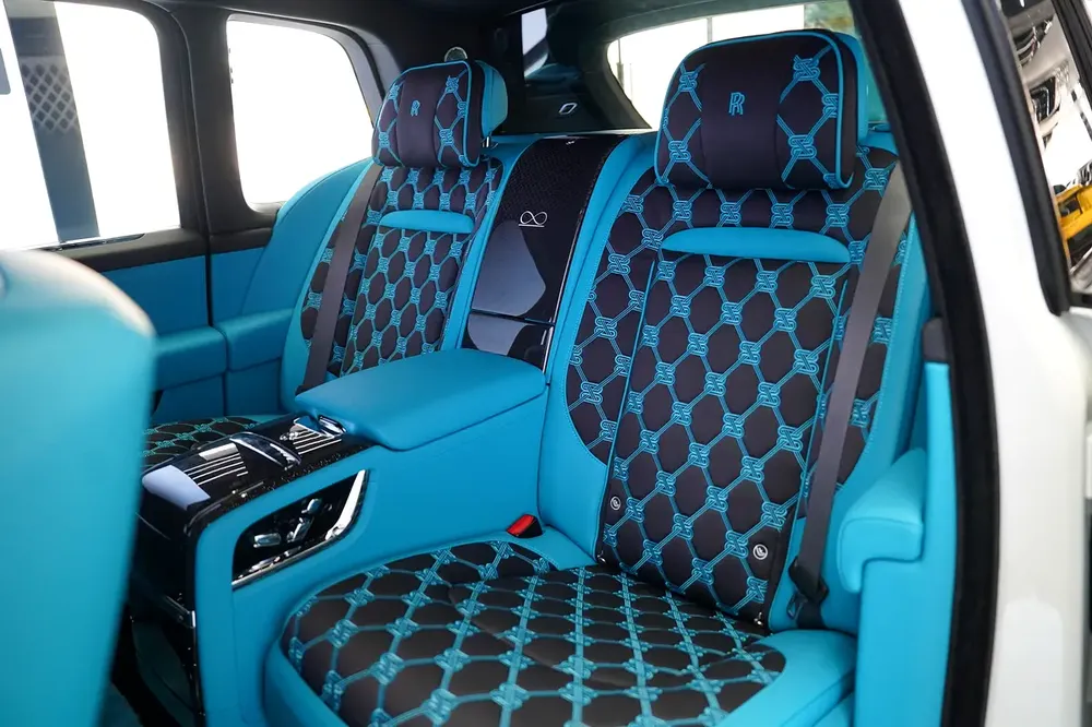 CULLINAN BLACK BADGE | TIFFANY BLUE | BESPOKE AUDIO | STARLIGHT | 2 YEARS WARRANTY + SERVICE - Image 12
