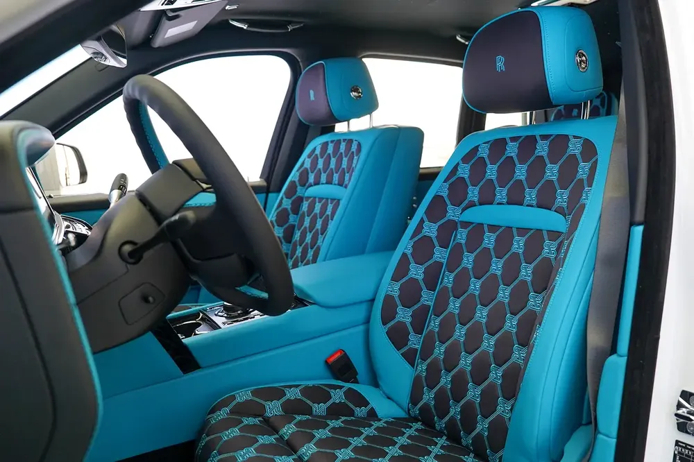 CULLINAN BLACK BADGE | TIFFANY BLUE | BESPOKE AUDIO | STARLIGHT | 2 YEARS WARRANTY + SERVICE - Image 8