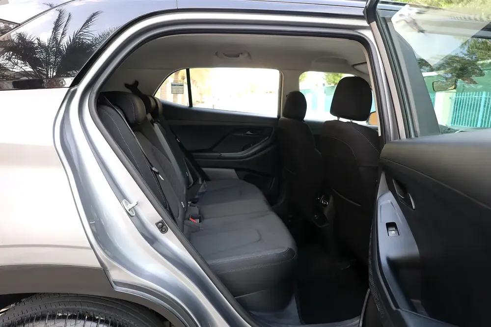 HYUNDAI CRETA COMFORT 1.5L - GCC SPECS - UNDER WARRANTY - FULL SERVICE HISTORY - ACCIDENT FREE - - Image 20