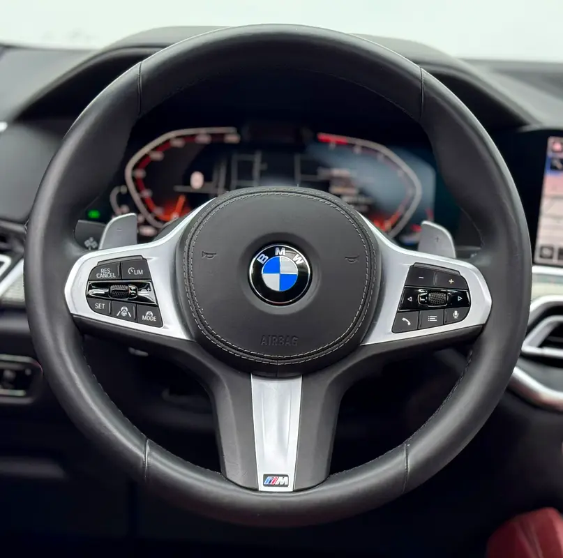 2021 BMW X6 xDrive40i M-Sport, Warranty, Full BMW Service History, Excellent Condition, GCC - Image 15