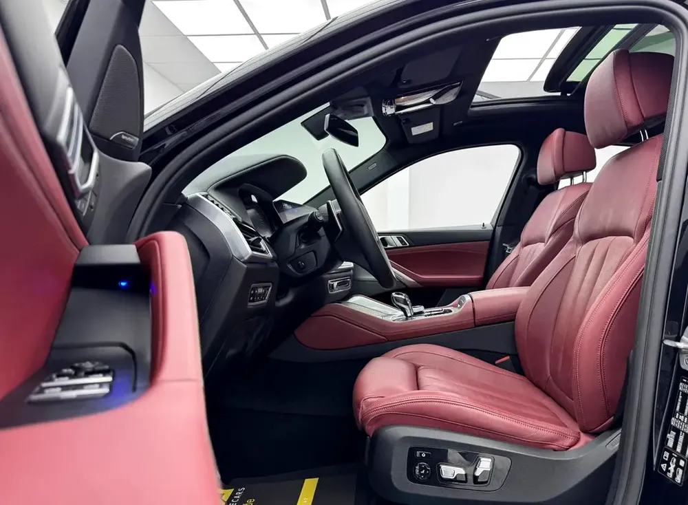 2021 BMW X6 xDrive40i M-Sport, Warranty, Full BMW Service History, Excellent Condition, GCC - Image 8