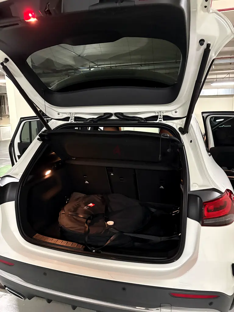 2022 Mercedes-Benz GLA 200 | GCC | Full Service History | 45,000 km - Image 9