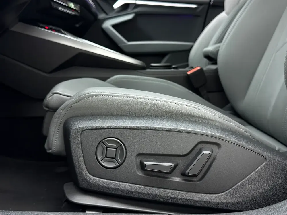 Audi A3 PROGRESS PLUS 35 TFSI | Warranty | Service - Image 15