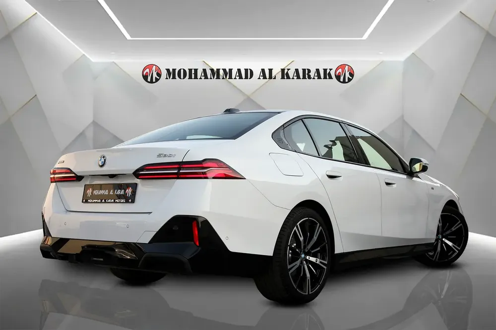 BMW 530I XDRIVE 2025 - WITH M-KIT - FULLY LOADED - BRAND NEW - Image 6