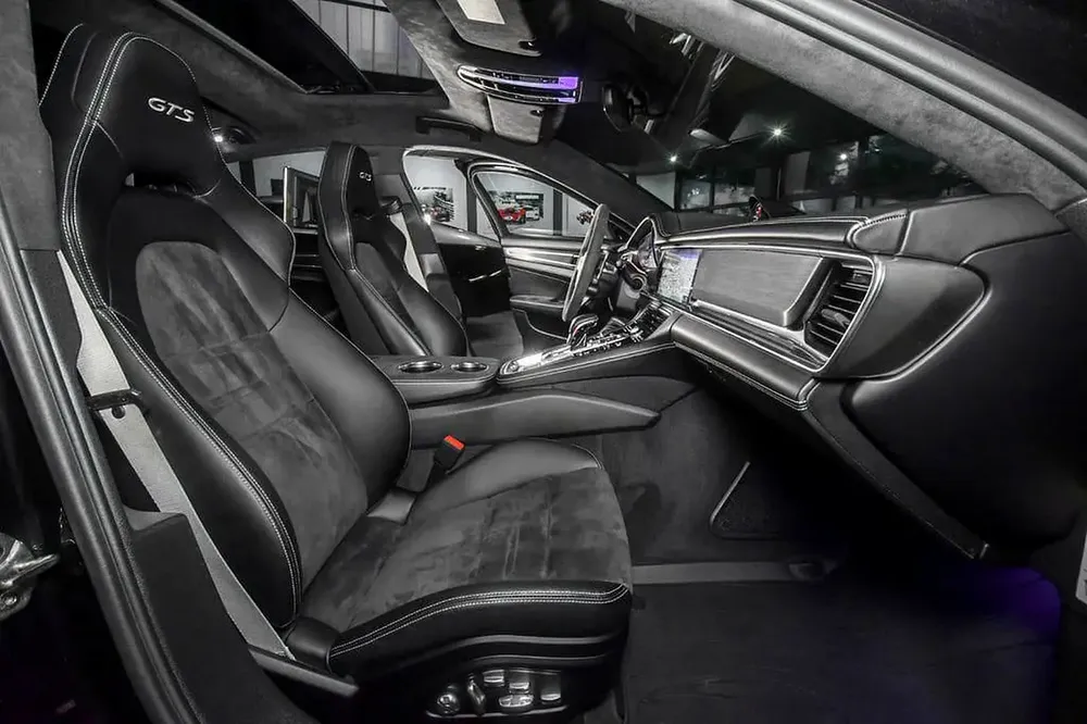 Aed 3,940/Month | Porsche Panamera GTS V8 (Custom Order Highly Specked) | Accidents Free | Warranty - Image 16