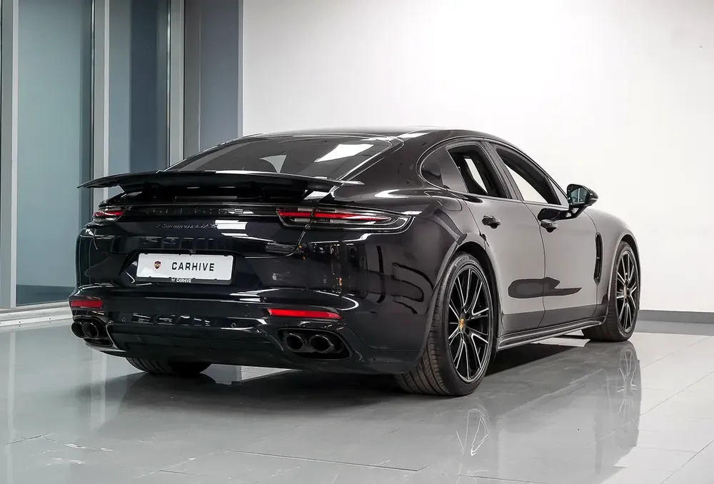 Aed 3,940/Month | Porsche Panamera GTS V8 (Custom Order Highly Specked) | Accidents Free | Warranty - Image 4