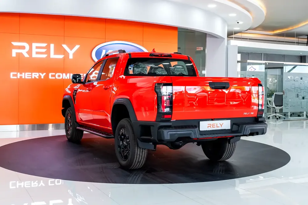 2.3L TURBO DIESEL | 8 SPEED AUTOMATIC | 4X4 | GCC | 5 YRS / 200000 KM WARRANTY - Image 6
