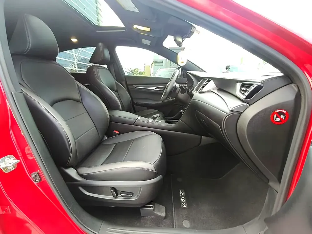 2023 Infiniti QX55 Essential Under warranty GCC Specs - Image 12