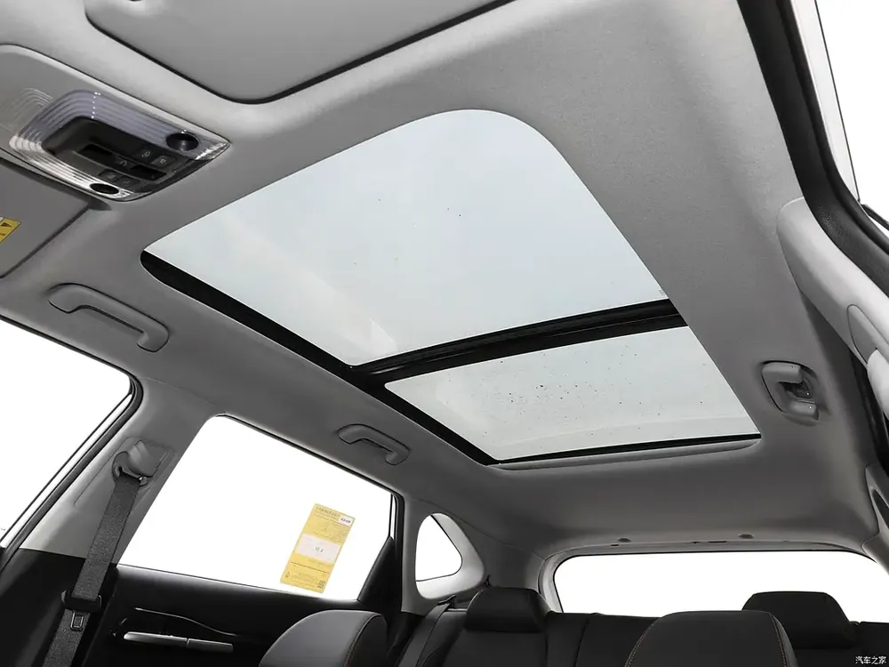 Kia Seltos 1.5L CVT Deluxe Edition - 2025 - Image 11