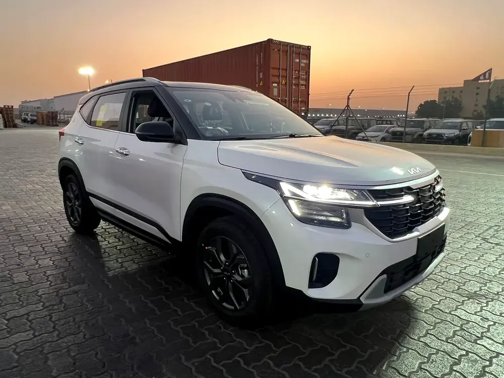 Kia Seltos 1.5L CVT Deluxe Edition - 2025 - Image 8