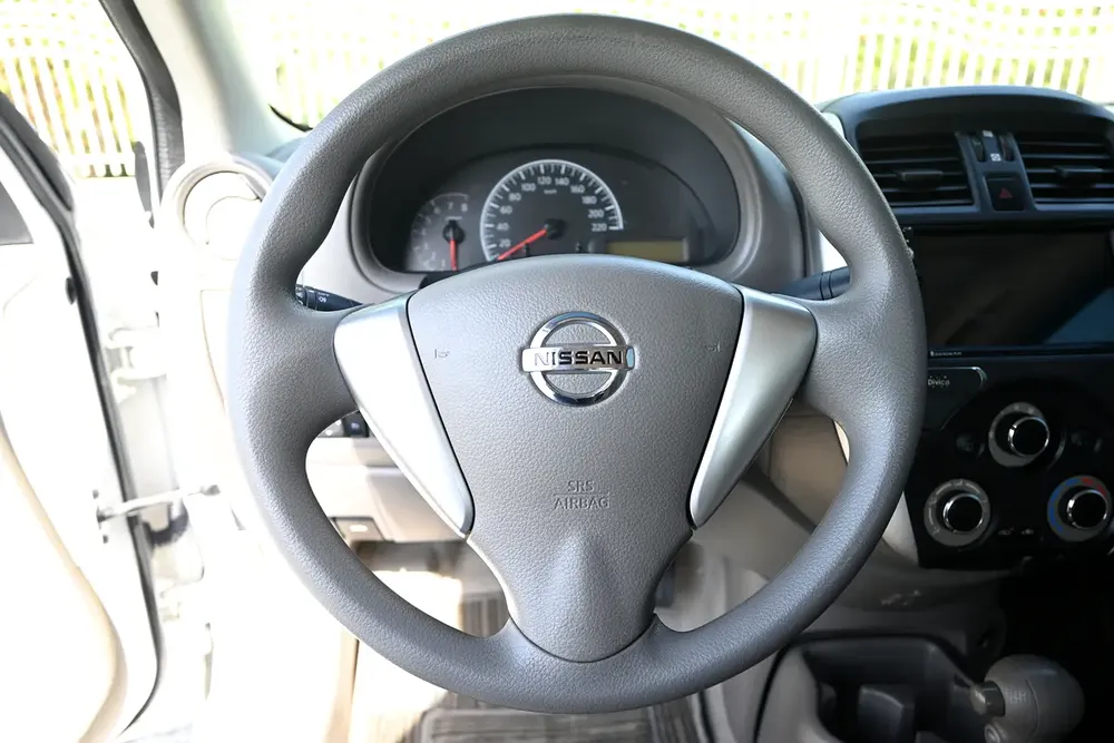 0% DP - APPLE CARPLAY - NISSAN SUNNY SV - GCC SPECS - Image 10