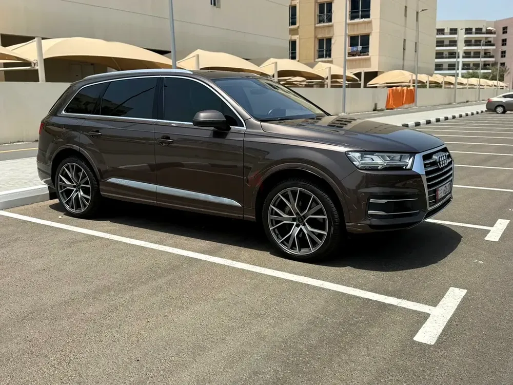 Audi Q7 45 TFSI Quatro Sline - Image 5