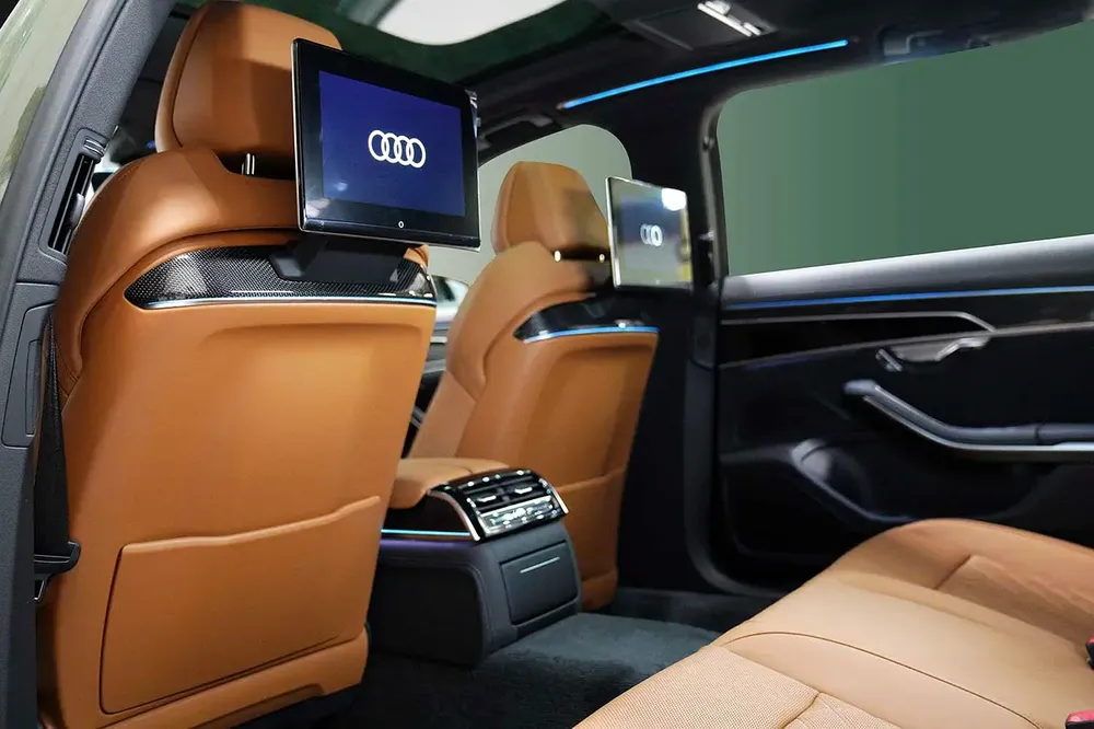 Audi A8L 55 TFSI Quattro - 2023 - Image 8