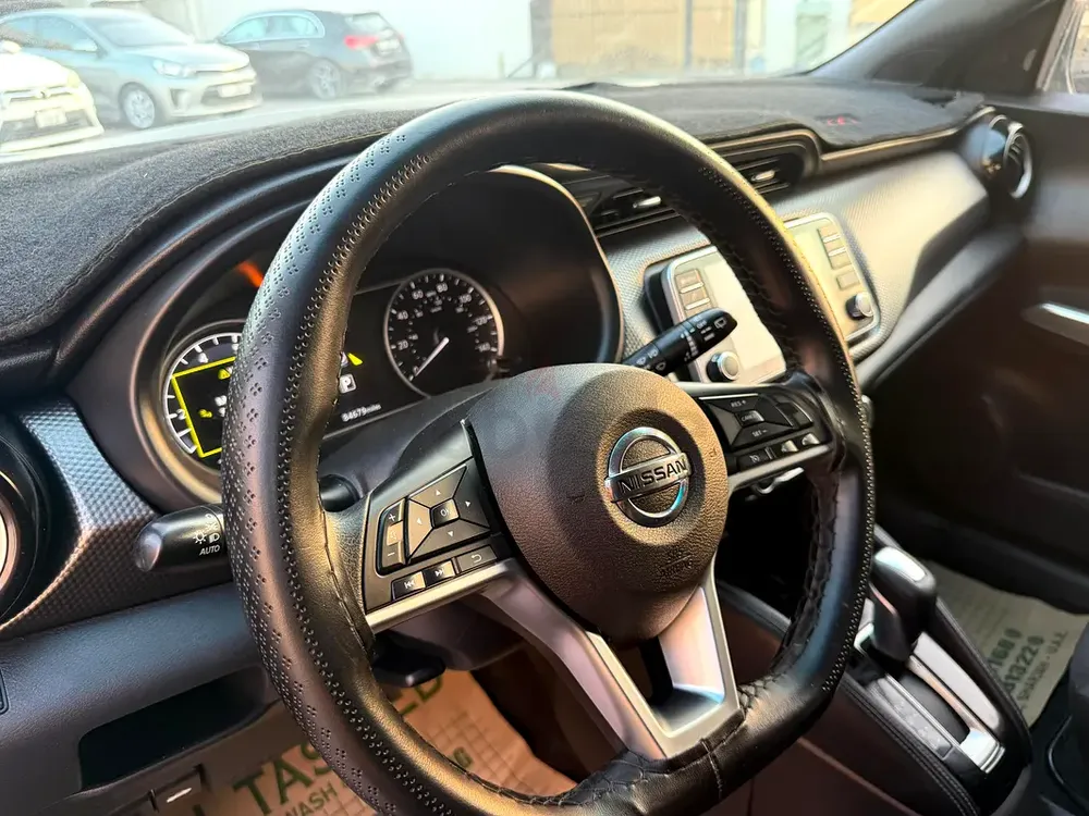 Nissan kicks good condition - Image 13