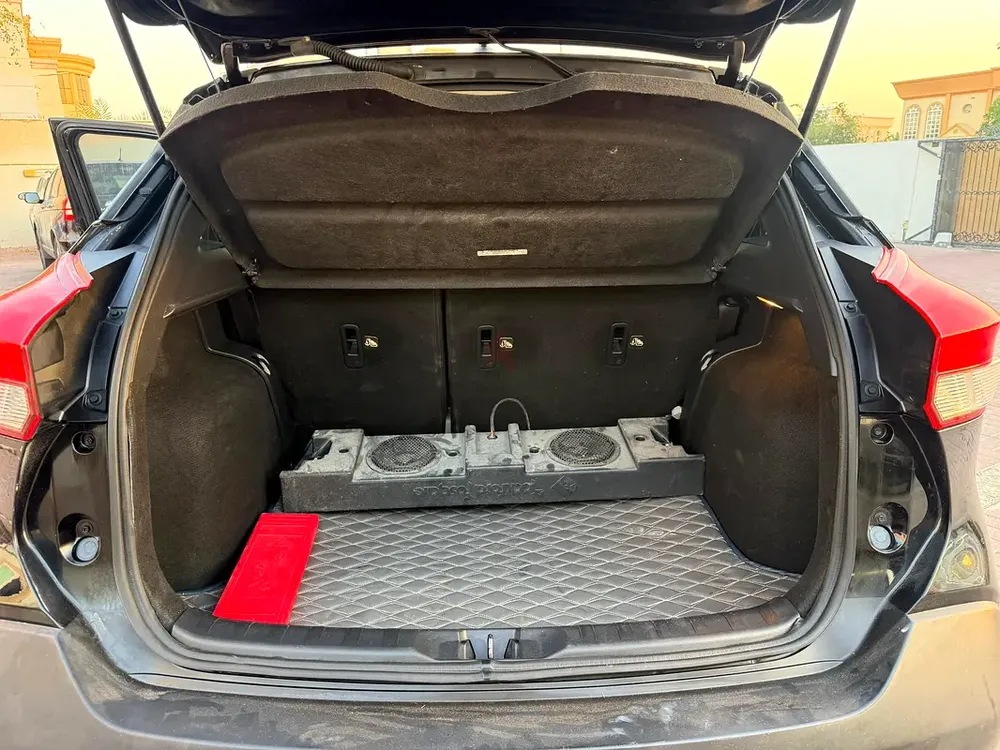 Nissan kicks good condition - Image 8
