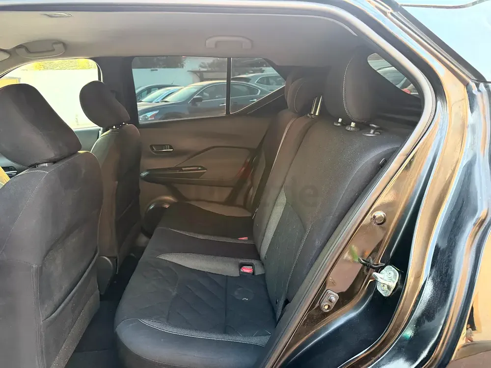 Nissan kicks good condition - Image 9