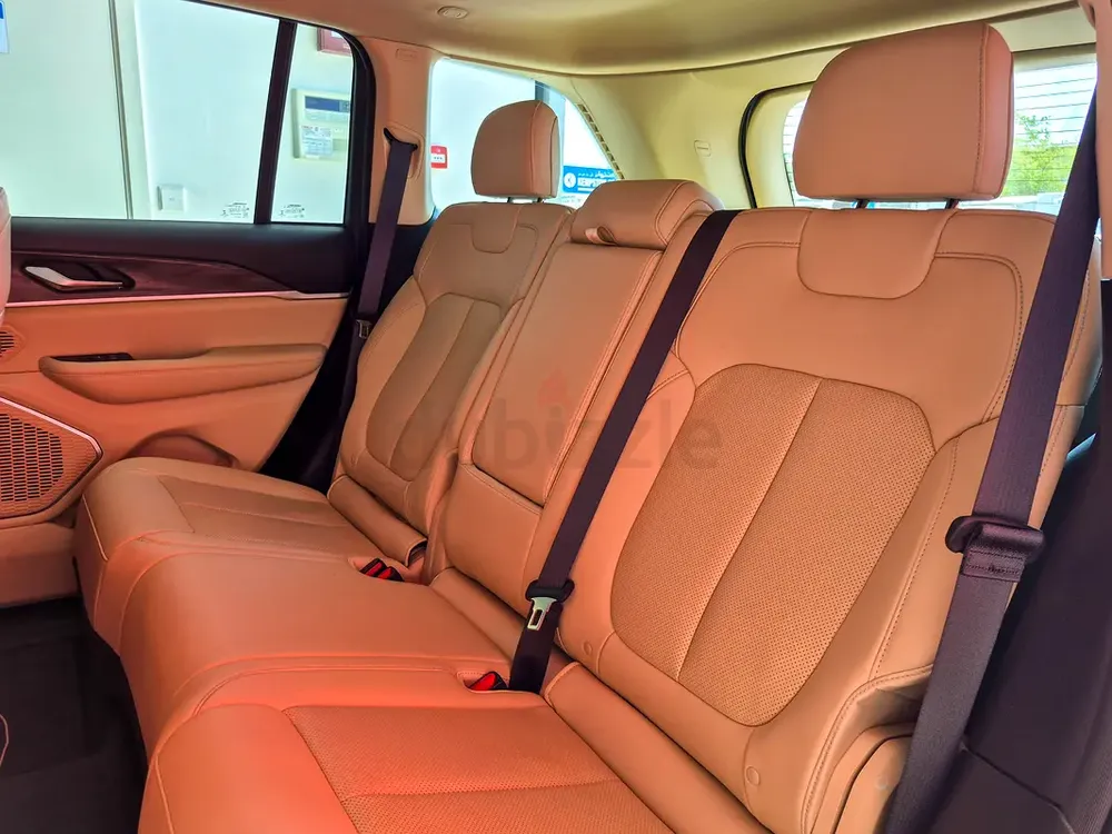 AED 1976/month | 2022 Jeep Grand Cherokee  | GCC Specs | Ref#468065 - Image 13