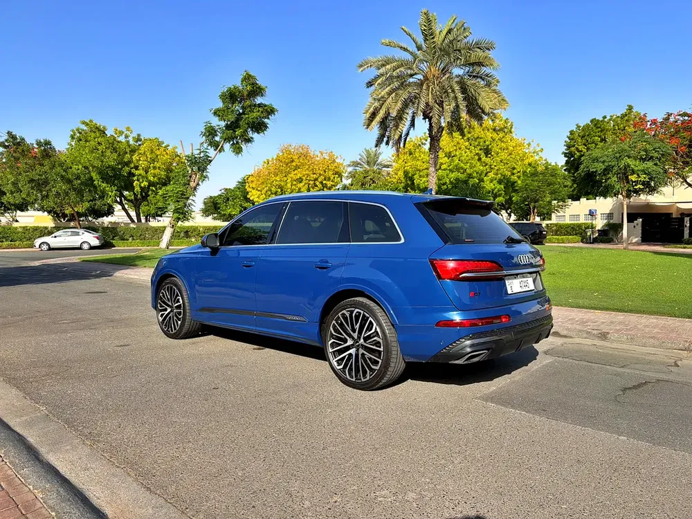 GCC AUDI Q7  PROGRESS PLUS I 5 YEARS WARRANTY SERVICE CONTRACT - Image 4