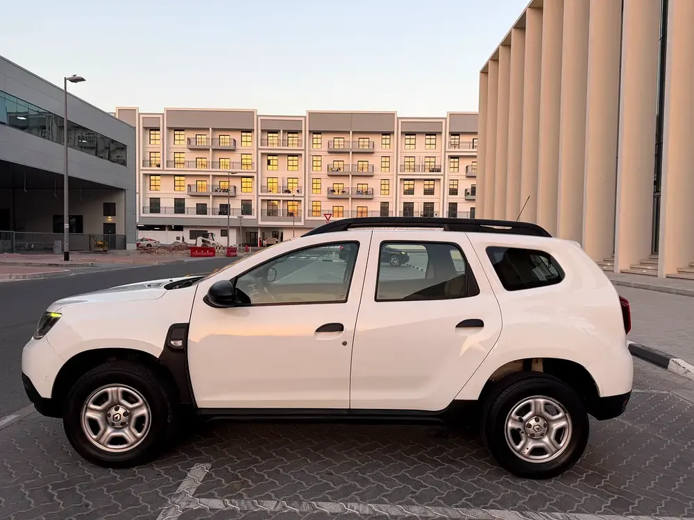 Renault Duster LE  2020 Gcc Specs Accident Free original point - Image 6