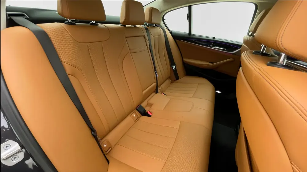 AED 1,942/month | 0 DP | Free 1 Year Warranty | Service History | 30 Day Return | BMW 520I 2023 - Image 10