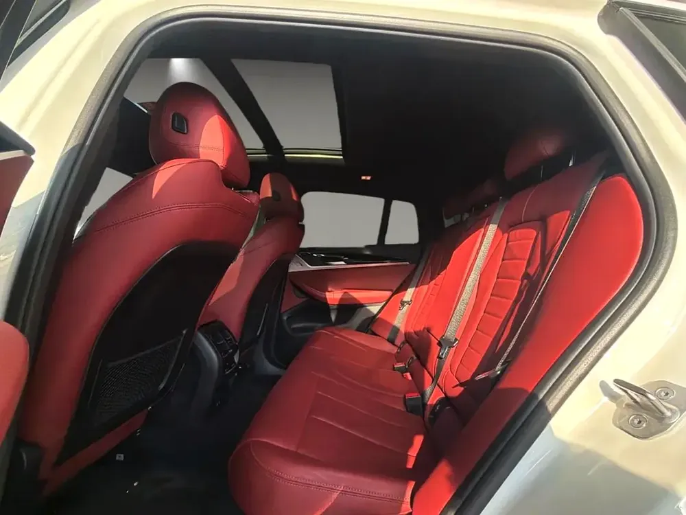 2021 BMW X4 M Sport - Full Option! - Image 10
