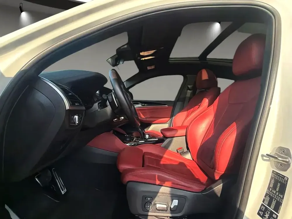 2021 BMW X4 M Sport - Full Option! - Image 9