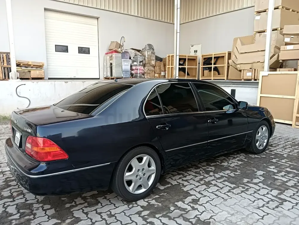 Lexus LS430 2001 model for sale - Image 5