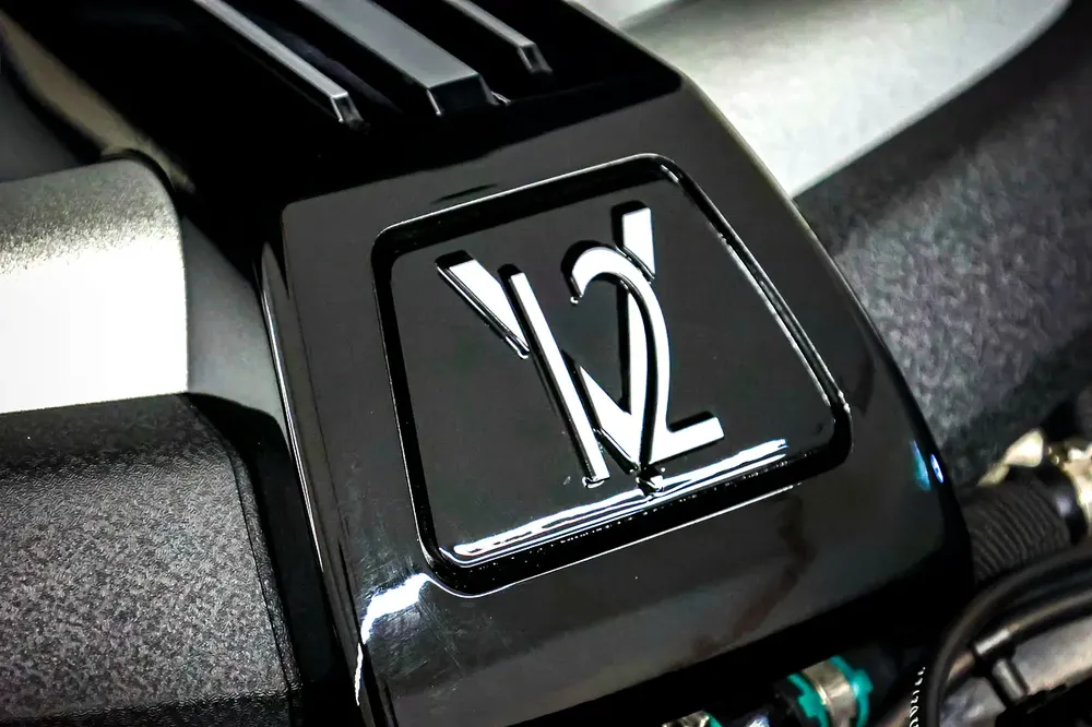 Rolls-Royce Wraith Black Badge Bespoke, GCC Specs, Warranty & Lease to Own Available - Image 17