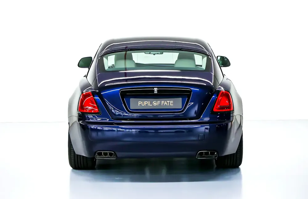 Rolls-Royce Wraith Black Badge Bespoke, GCC Specs, Warranty & Lease to Own Available - Image 5