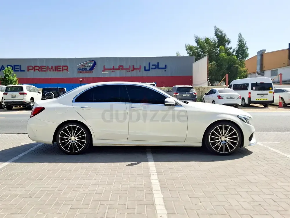 AED 1445/month | 2017 Mercedes-Benz C-Class C200 | GCC Specs | Ref#450817 - Image 4