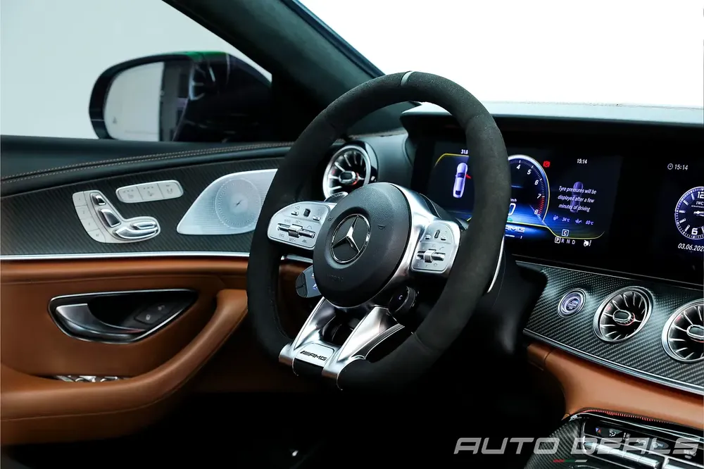 2019 Mercedes-Benz AMG GT 63 S 4MATIC+ BiTurbo | GCC Specs | Service Contract | Full Service History - Image 11