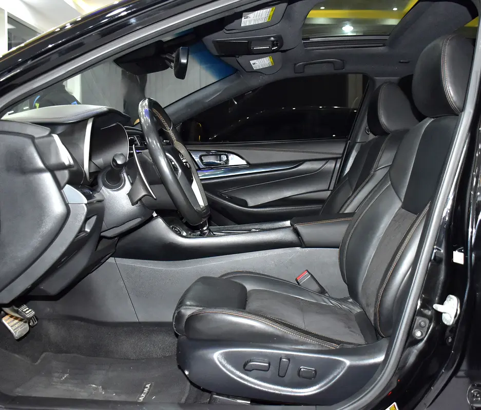 EXCELLENT DEAL for our Nissan Maxima SR ( 2020 Model ) in Black Color American Specs - Image 10