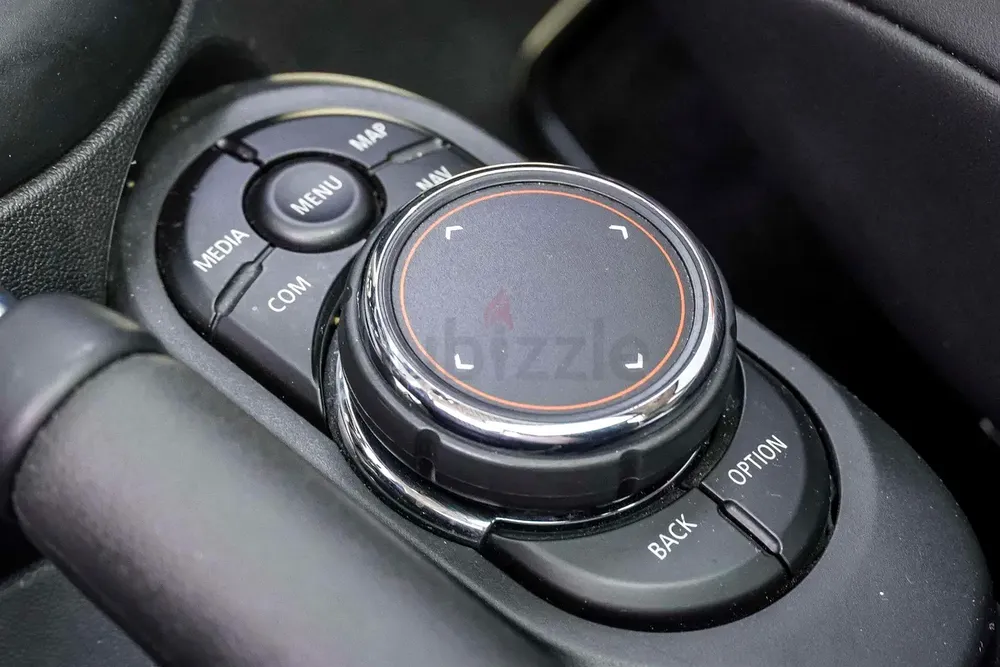 AED 677/month | 2019 MINI Cooper Cooper | GCC Specs | Ref#375036 - Image 16