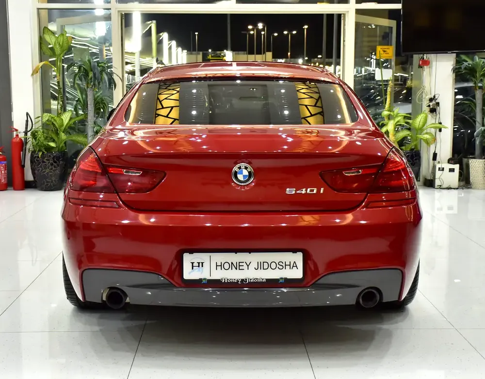 IMMACULATE CONDITION / SINGLE OWNER! BMW 640i GranCoupe M-Kit ( 2016 Model ) in Red Color GCC Specs - Image 5