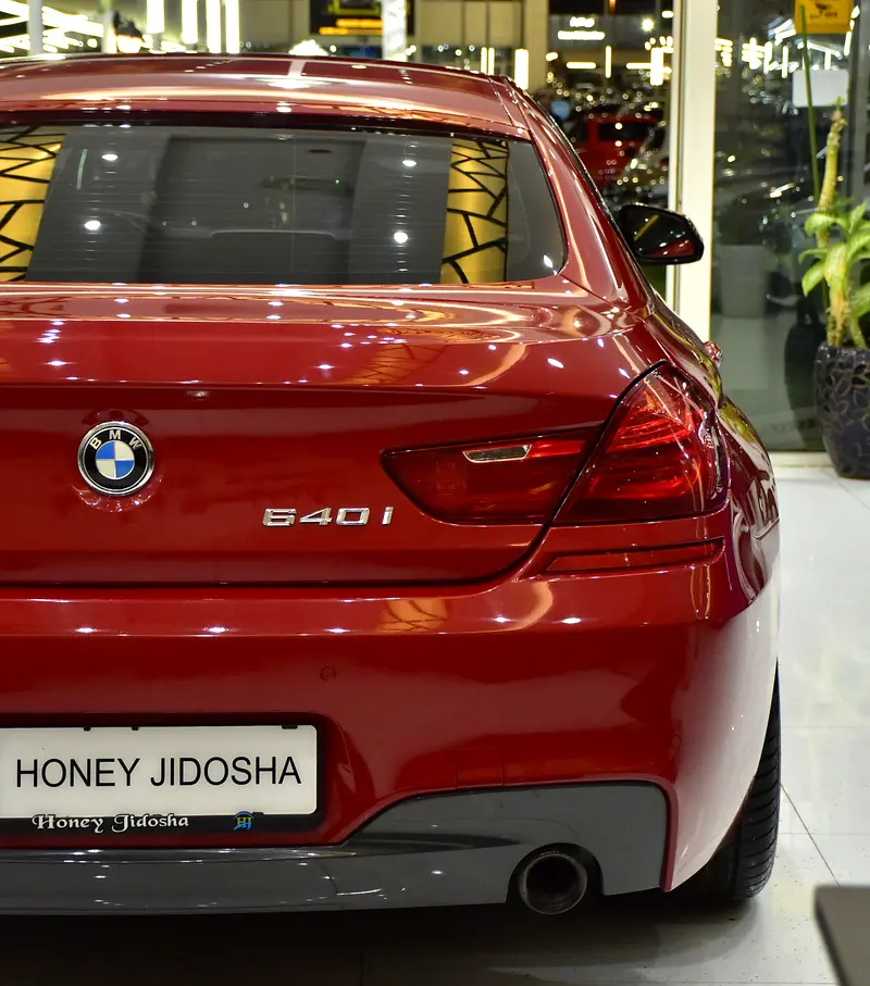 IMMACULATE CONDITION / SINGLE OWNER! BMW 640i GranCoupe M-Kit ( 2016 Model ) in Red Color GCC Specs - Image 9