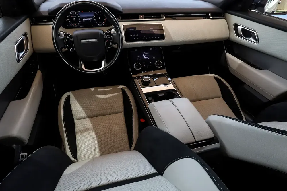 Warranty | Flexible D.P. | Range Rover Velar P250 R-Dynamic SE 2018 GCC - Image 12