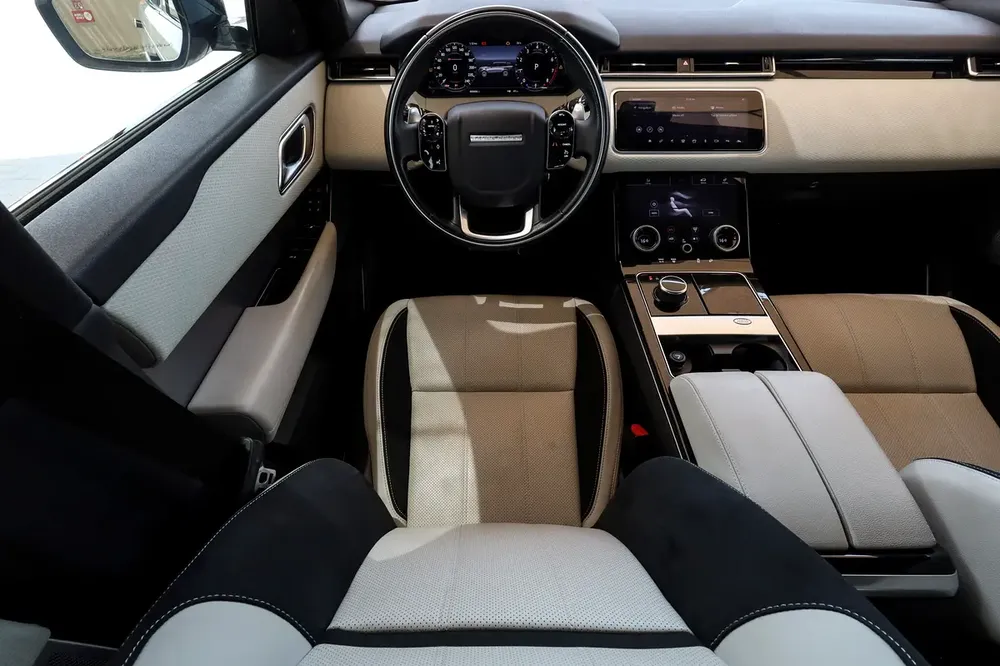 Warranty | Flexible D.P. | Range Rover Velar P250 R-Dynamic SE 2018 GCC - Image 14