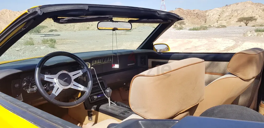 1988 Chevrolet Camaro SS - Japanese Specs - Image 6