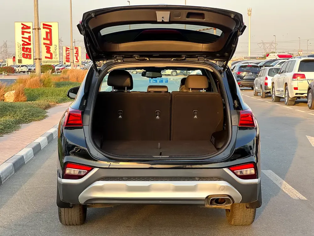 2020 Hyundai Santafe Super Clean - Image 7