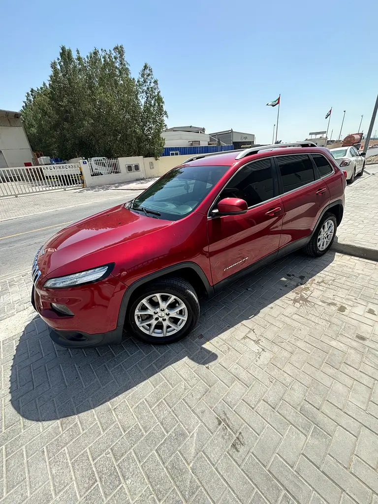 Jeep Cherokee Longitude Plus Edition 2015 GCC Specs - Image 6