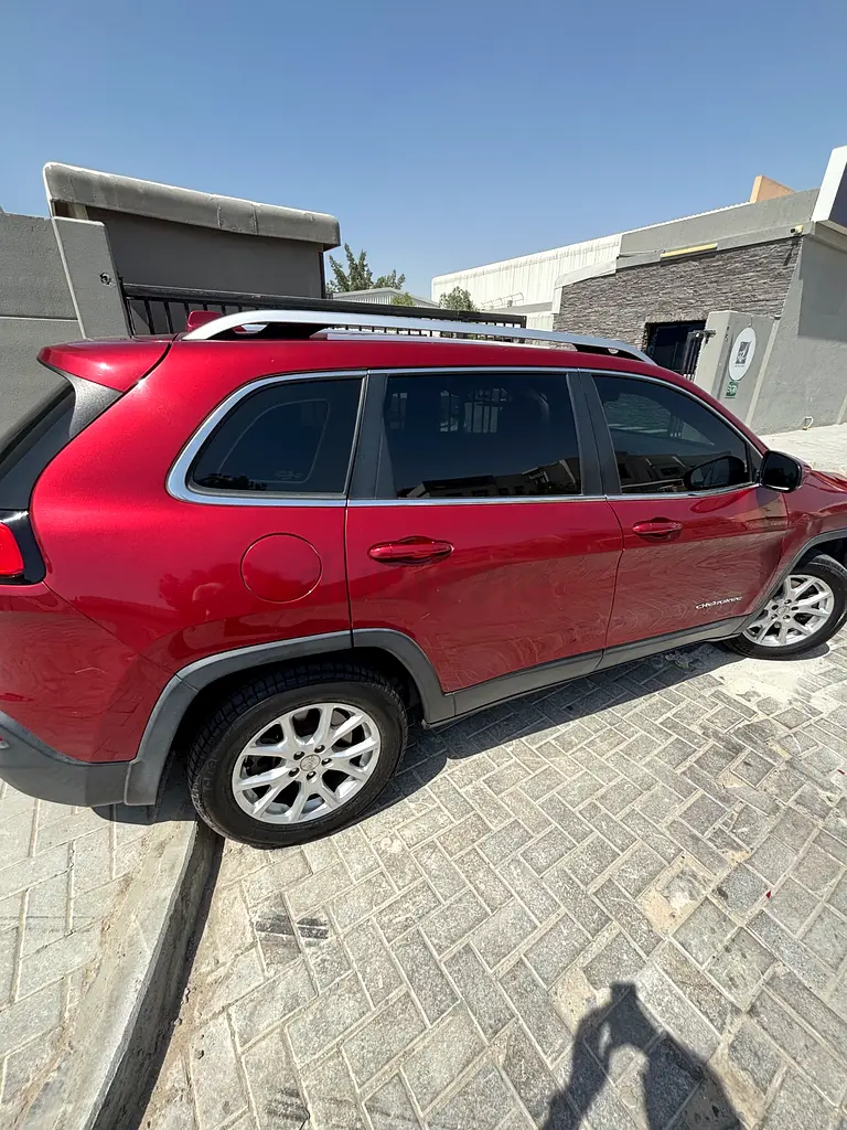 Jeep Cherokee Longitude Plus Edition 2015 GCC Specs - Image 7