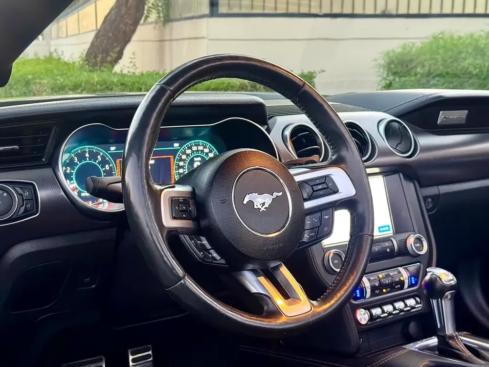 Ford Mustang 2019 GT V8  | In perfect condition | Shelby Kit | - Image 12