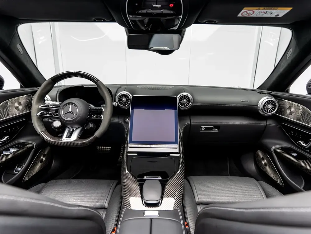 BUY NOW, PAY 2027 | THE BLACKLINE STANDARD | 2029 Mercedes Warranty + Service Contract, GCC - Image 18