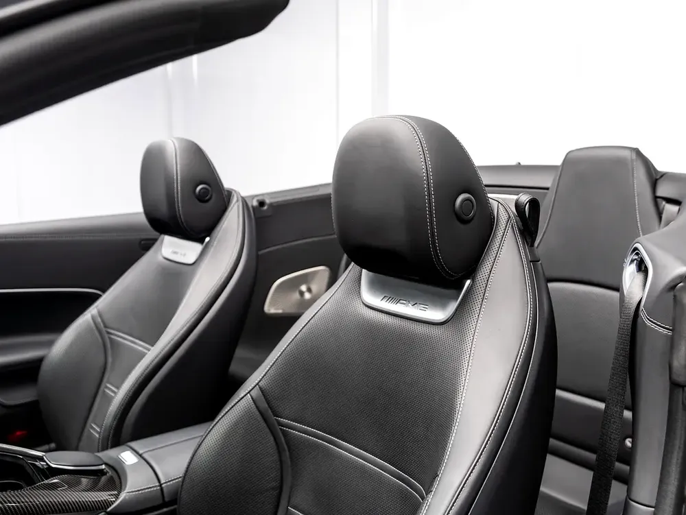 BUY NOW, PAY 2027 | THE BLACKLINE STANDARD | 2029 Mercedes Warranty + Service Contract, GCC - Image 19