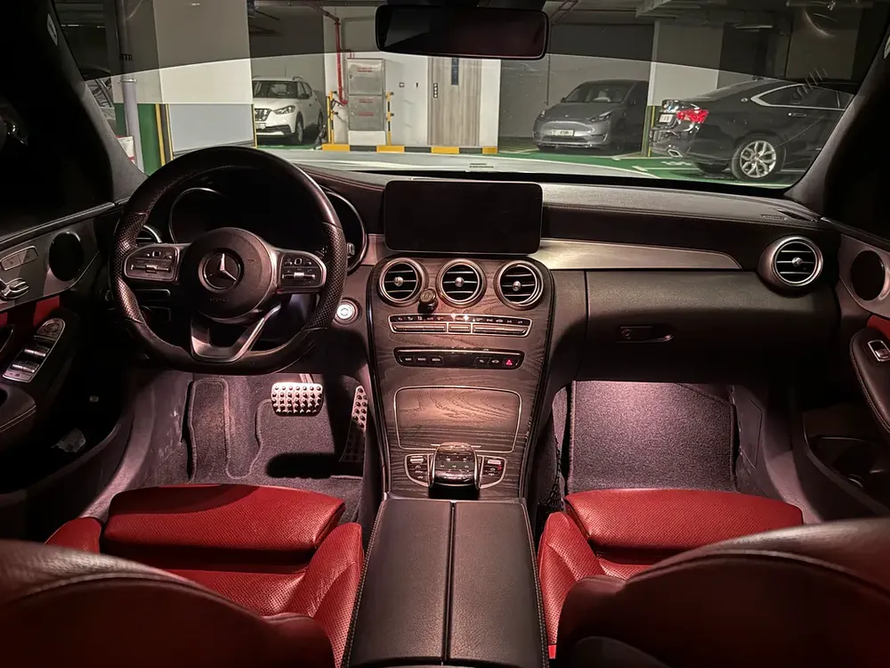 Mercedes-Benz C200 2019 | GCC Spec (EMC) | Excellent Condition - Image 5