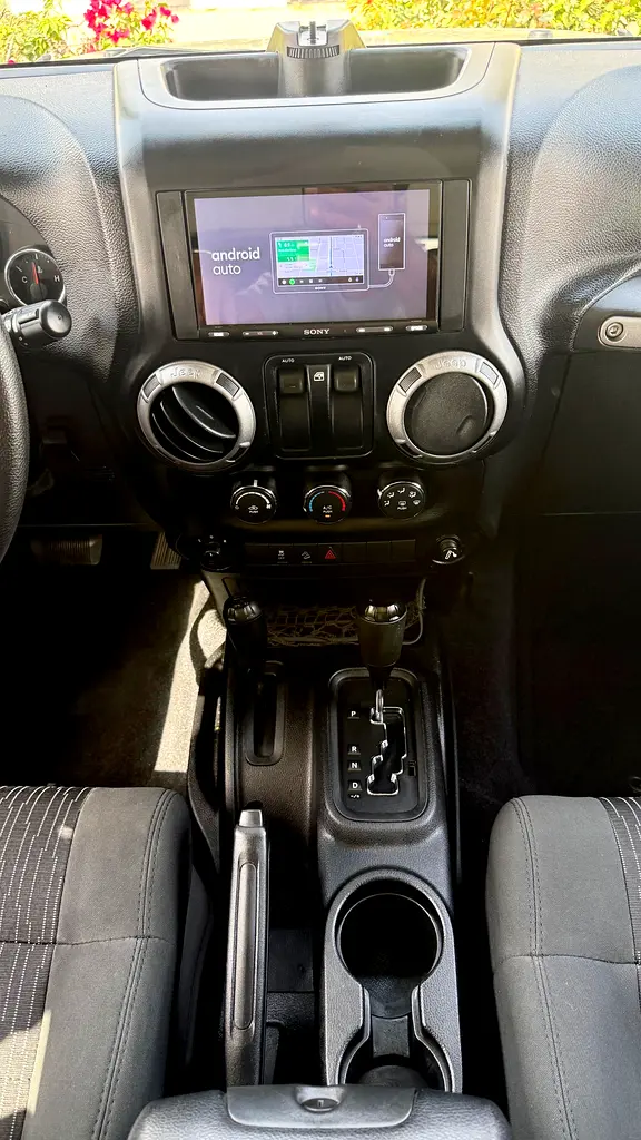 2012 Jeep Wrangler Sport Jeepers Edition | No Paint | G.C.C | First Owner - Image 17