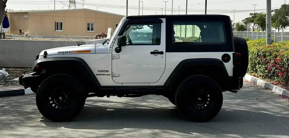 2012 Jeep Wrangler Sport Jeepers Edition | No Paint | G.C.C | First Owner - Image 6